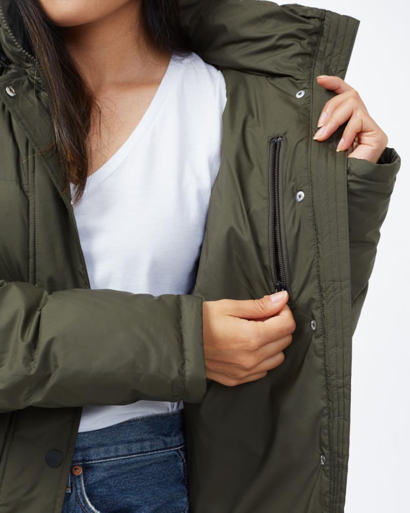Cloud Shell Long Puffer - Womens - black olive green 1